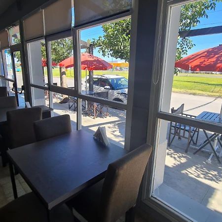 Club House Hotel 헤네랄 로카 외부 사진